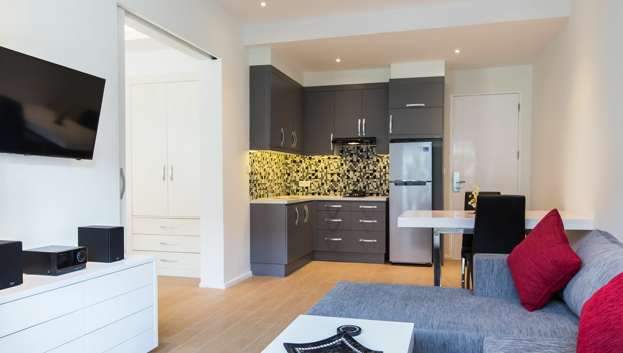 קוטה לומבוק Coast Boutique Hotel מראה חיצוני תמונה